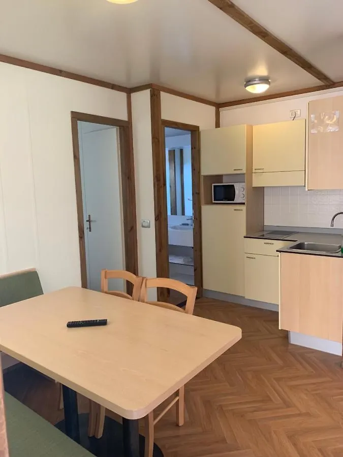 Casa vacanze Agriturismo La Palazzina Castelnuovo del Garda Italia