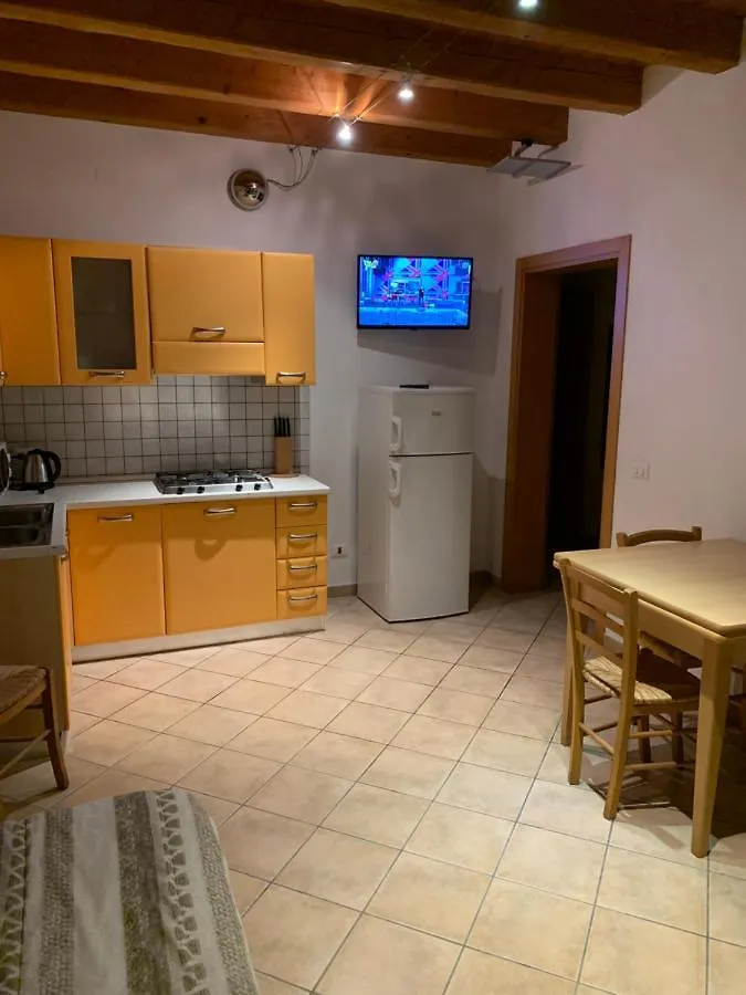 Agriturismo La Palazzina Castelnuovo del Garda Italia