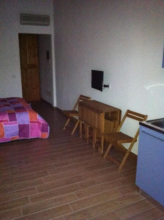 Agriturismo La Palazzina Castelnuovo del Garda Italia