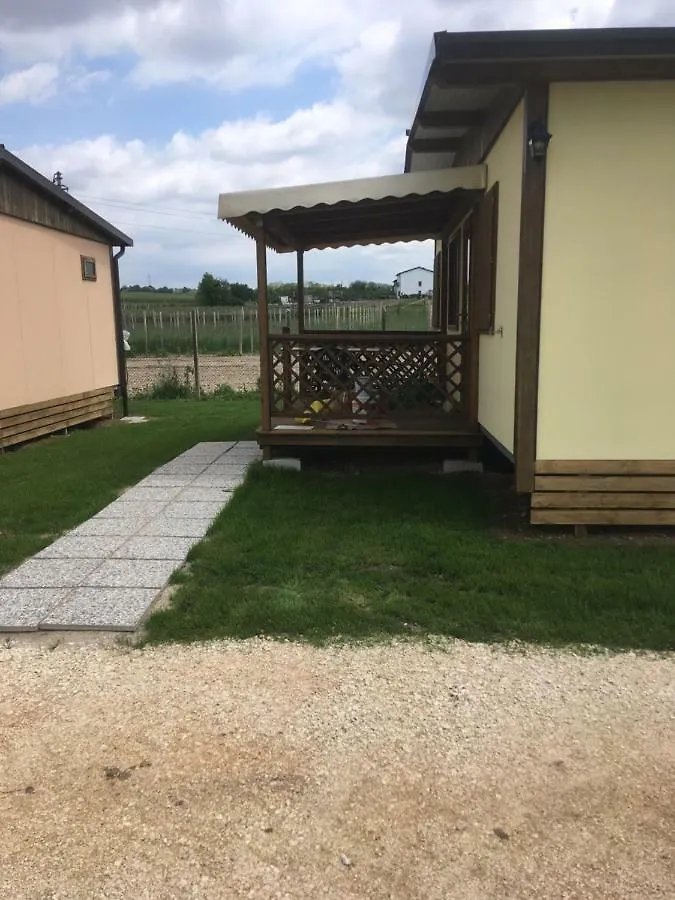 Casa vacanze Agriturismo La Palazzina Castelnuovo del Garda Italia
